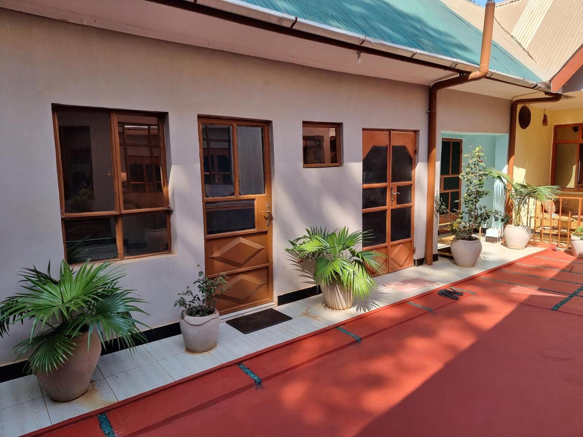 Kisanga Homestay モシ エクステリア 写真