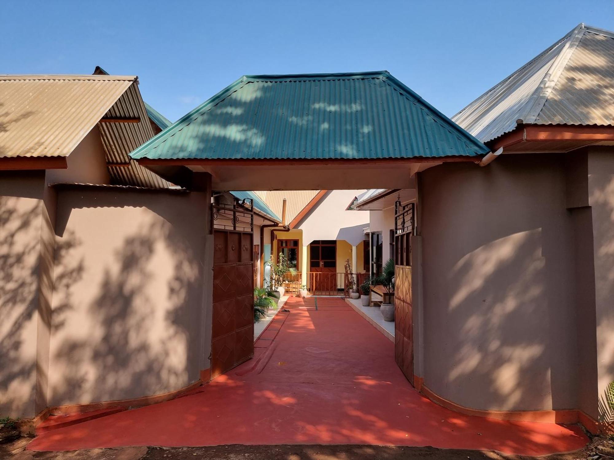 Kisanga Homestay モシ エクステリア 写真